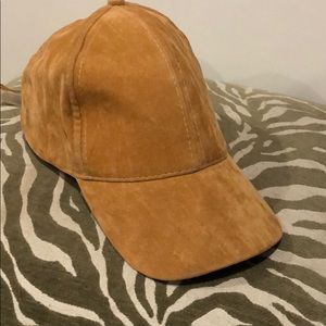 Suede baseball cap - tan